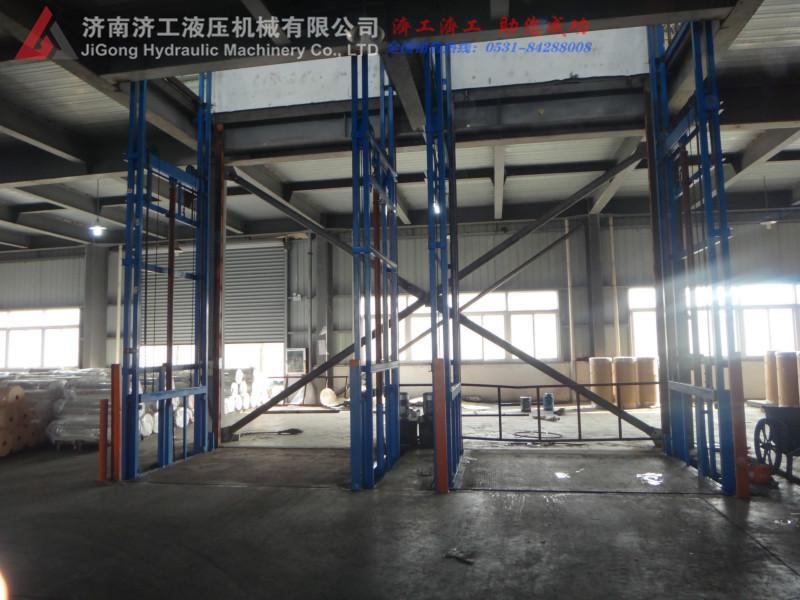 導軌鏈條式升降平臺